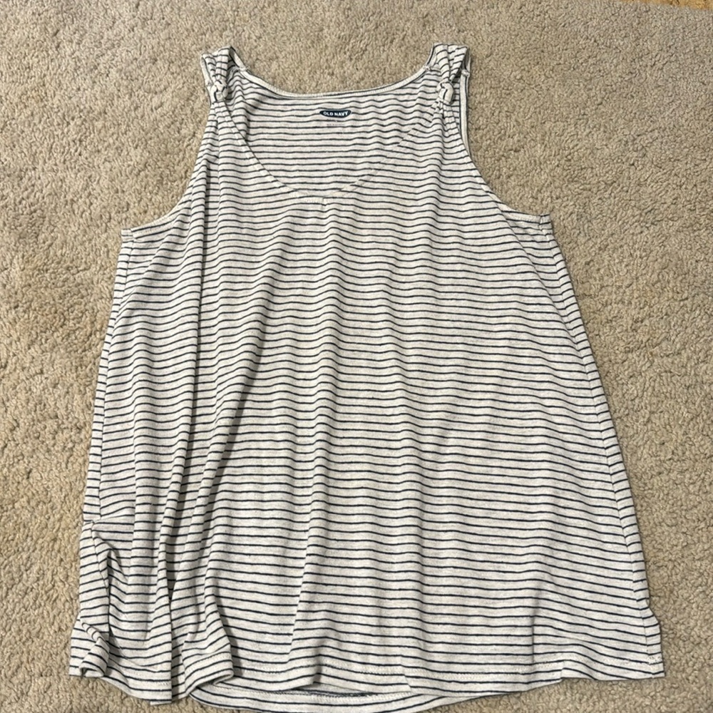 Old Navy tank top